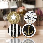 4'lü Beyaz Zemin Üzerinde Gold Detaylı Modern Servis Altlığı & Supla Realhomes