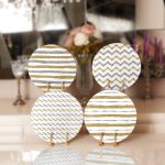 - Supla4lu-Set116 - Realhomes 4'lü Beyaz Zeminli Gold Detaylı Geometrik Çizimli Servis Altlığı & Supla Realhomes