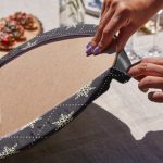 - Supla4lu-Set119-2 - Realhomes 4'lü Pembe & Gri Zeminli Çam Ağacı & Kar Taneleri Tasarımlı Servis Altlığı & Supla Realhomes