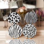 - Supla4lu-Set120 - Realhomes 4'lü Siyah Beyaz Zebra Desenli Servis Altlığı & Supla Realhomes