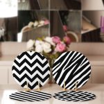 - Supla4lu-Set20-1 - Realhomes 4'lü Siyah & Beyaz Geometrik Çizimli Servis Altlığı & Supla Realhomes