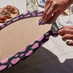 4'lü Siyah & Pembe Zemin Kalp Tasarımlı Servis Altlığı & Supla Realhomes