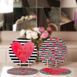 4'lü Siyah Beyaz Çizgili Kalp Motifli Servis Altlığı & Supla Realhomes