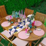 - SuplaRunner-DuzRenkSet-10110-Gold-Detayli-Geometrik-Ucgen-Desenli-Ucgen-Puskullu-Runner-1-Adet-6-Adet-Pembe-Renkli-Supla-1 - Realhomes Gold Detaylı Geometrik Üçgen Desenli Üçgen Püsküllü Runner 1 Adet & 6 Adet Pembe Renkli Supla Realhomes