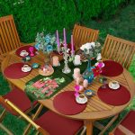 - SuplaRunner-DuzRenkSet-10144-Yesil-Zemin-Cam-Yaprakli-Mum-Tasarimli-Dijital-Baskili-Modern-Ucgen-Puskullu-Runner-1-Adet-6-Adet-Bordo-Renkli-Supla-1 - Realhomes Yeşil Zemin Çam Yapraklı Mum Tasarımlı Dijital Baskılı Modern Üçgen Püsküllü Runner 1 Adet & 6 Adet Bordo Renkli Supla Realhomes