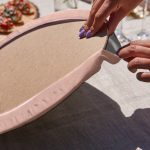 - SuplaRunner-DuzRenkSet-10231-Puantiye-Zemin-Kaktus-Tasarimli-Ucgen-Puskullu-Runner-1-Adet-6-Adet-Pembe-Renkli-Supla-2 - Realhomes  Puantiye Zemin Kaktüs Tasarımlı Üçgen Püsküllü Runner 1 Adet & 6 Adet Pembe Renkli Supla Realhomes