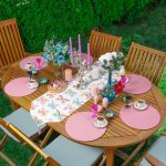 - SuplaRunner-DuzRenkSet-10403-Renkli-Kelebekler-Dijital-Baskili-Ucgen-Puskullu-Runner-1-Adet-6-Adet-Pembe-Renkli-Supla-1 - Realhomes Renkli Kelebekler Dijital Baskılı Üçgen Püsküllü Runner 1 Adet & 6 Adet Pembe Renkli Supla Realhomes