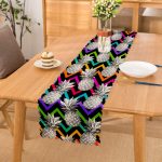 - runner3250 - Realhomes  Siyah Zigzag Temalı Ananas Desenli Modern Özel Tasarım Runner Realhomes