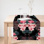 Siyah Zeminde Lilyum ve Flamingo Özel Tasarım Runner Realhomes