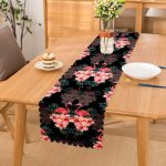 Siyah Zeminde Lilyum ve Flamingo Özel Tasarım Runner Realhomes