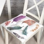 - P198-Gorsel - Realhomes  Kuş Tüyü Pofuduk Kare Sandalye Minderi 40x40cm Düğmeli Realhomes