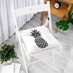 - P2027-Gorsel-1 - Realhomes RealHomes Dijital Baskılı Pofuduk Sandalye Minderi 40 x 40 cm Düğmeli Realhomes