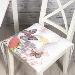 - P2282-Gorsel - Realhomes RealHomes Özel Tasarım Düğmeli Pofuduk Sandalye Minderi Realhomes