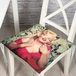 - P23-Gorsel - Realhomes RealHomes Özel Tasarım Düğmeli Pofuduk Sandalye Minderi Realhomes