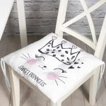 - P2569-Gorsel - Realhomes RealHomes Özel Tasarım Düğmeli Pofuduk Sandalye Minderi Realhomes