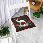 - P3037-Gorsel-1 - Realhomes Ekose Zeminde Yılbaşı Geyik Temalı Dijital Baskılı Pofuduk Sandalye Minderi Realhomes