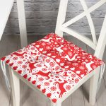 Kırmızı Beyaz Yılbaşı Geyikleri Dijital Baskılı Pofuduk Sandalye Minderi Realhomes