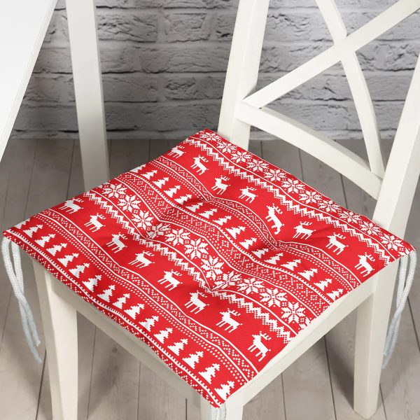 - P3053-Gorsel - Realhomes  Kırmızı Zeminli Kanaviçe Geyik Desenli Pofuduk Sandalye Minderi Realhomes