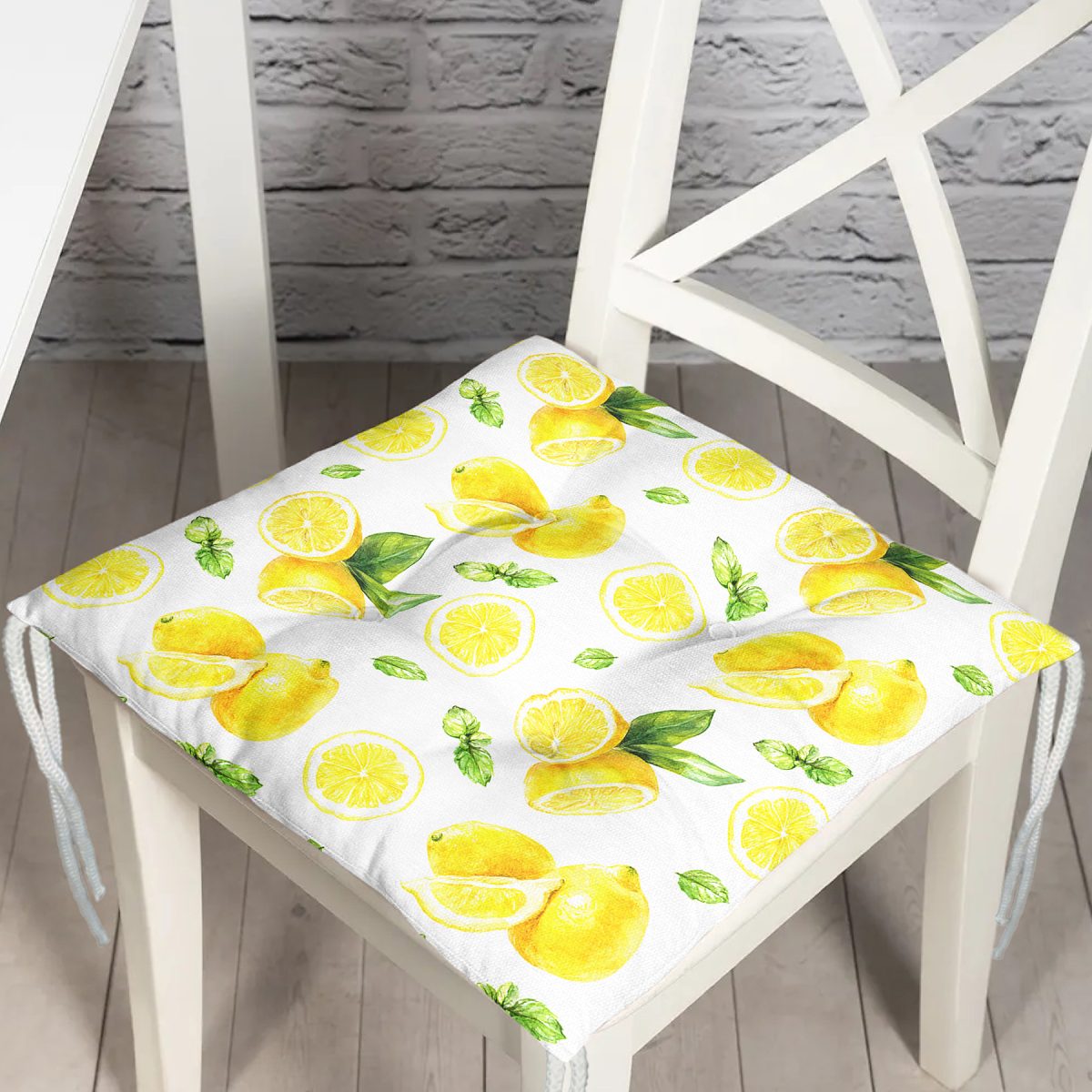 Beyaz Zeminde Limonlar Desenli Dijital Baskılı Pofuduk Sandalye Minderi Realhomes