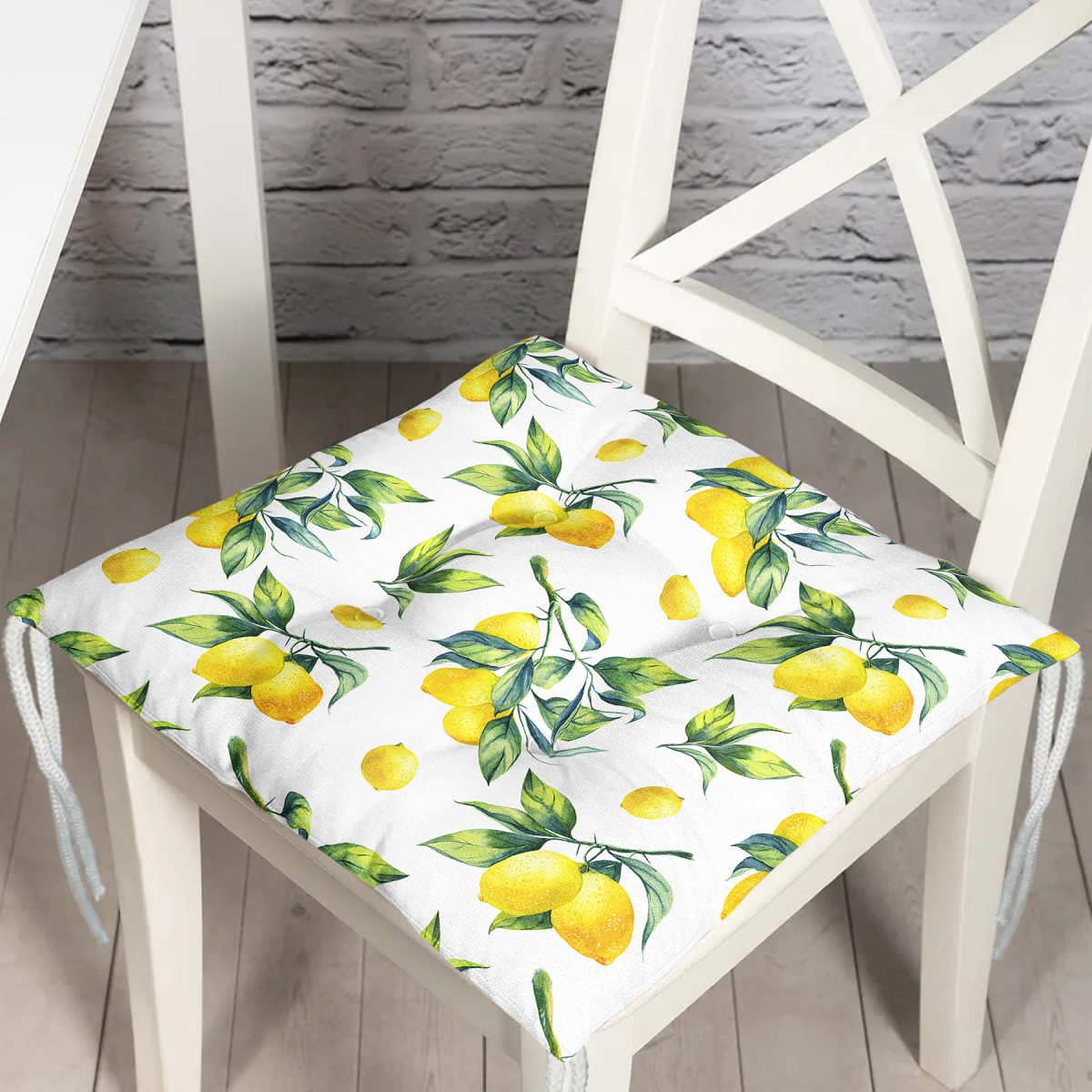 Beyaz Zeminde Limon Desenli 3D Dekoratif Pofuduk Sandalye Minderi Realhomes