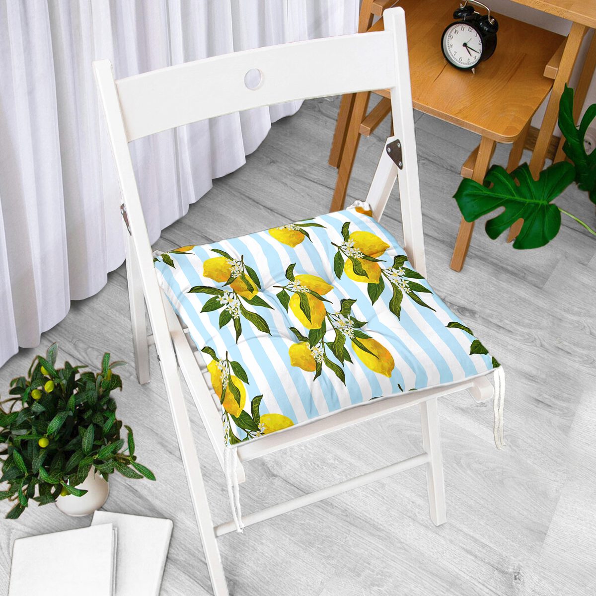 Mavi Çizgili Limon Desenli Dijital Baskılı Dekoratif Pofuduk Sandalye Minderi Realhomes
