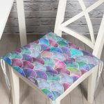 - P3161-Gorsel - Realhomes Mavi Zeminde Yuvarlak Desenli Modern Pofuduk Sandalye Minderi Realhomes