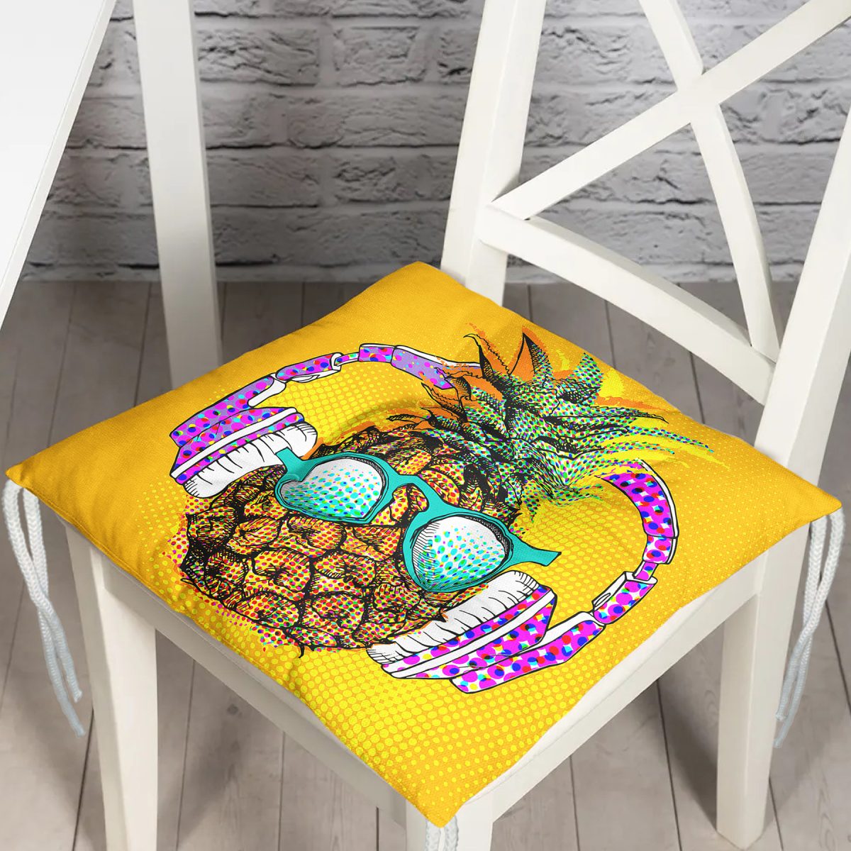 Summer Ananas Tasarımlı Dekoratif Pofuduk Sandalye Minderi Realhomes