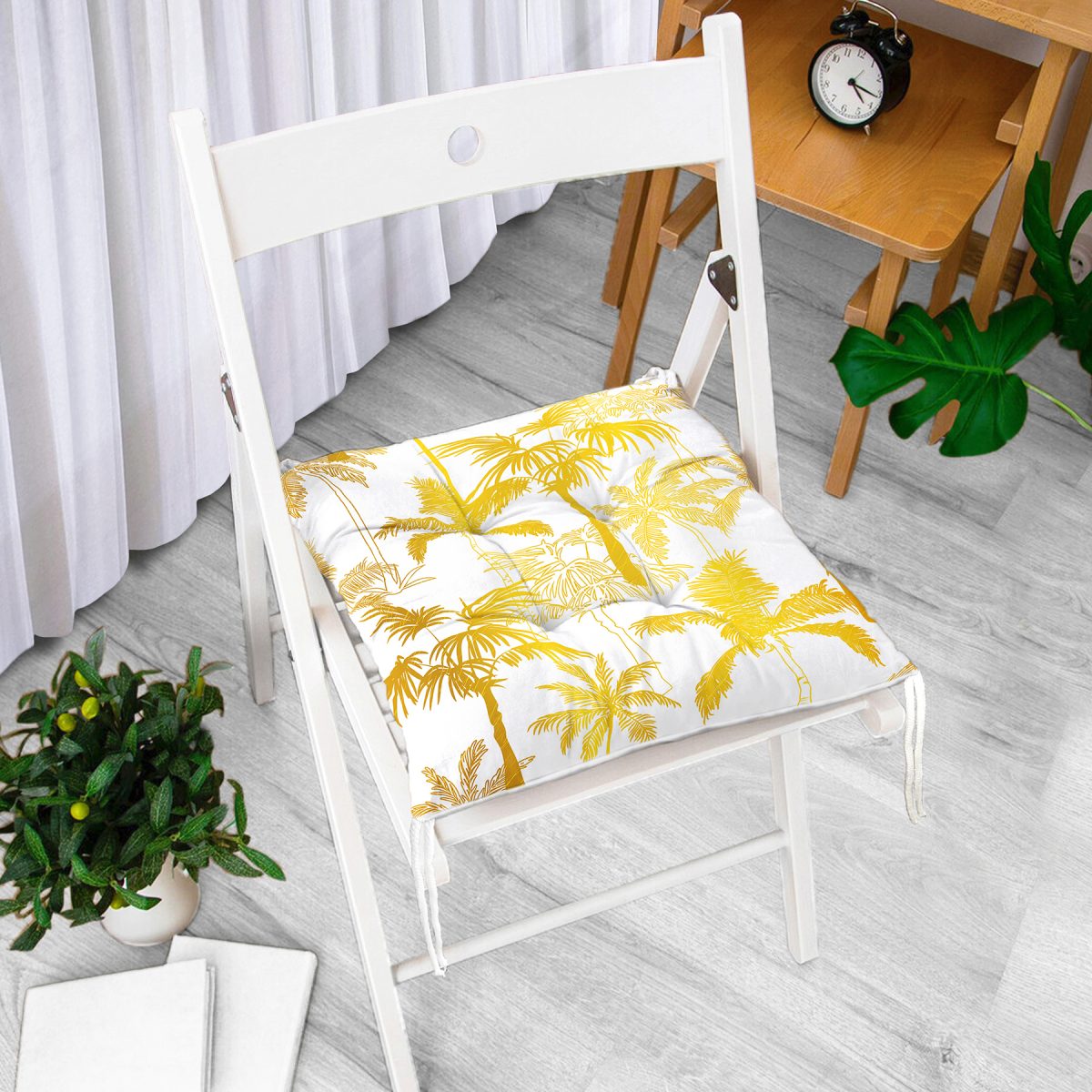 Altın Renkte Palmiyeler Özel Tasarımlı Pofuduk Sandalye Minderi Realhomes