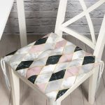 - P3225-Gorsel - Realhomes  Mermer Zeminli Baklava Desenli Özel Tasarım Pofuduk Sandalye Minderi Realhomes