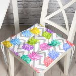 - P3240-Gorsel - Realhomes Gri Zigzag Desenli Ananaslar Modern Pofuduk Sandalye Minderi Realhomes