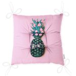 - P3244-Gorsel-2 - Realhomes Pembe Zeminde 3D Ananas Temalı Modern Pofuduk Sandalye Minderi Realhomes