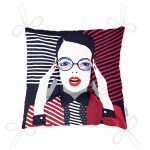 - P3360-Gorsel-2 - Realhomes Pop Art Mujer Elegante Tasarımlı Dijital Baskılı Pofuduk Sandalye Minderi Realhomes