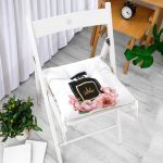- P3363-Gorsel-1 - Realhomes Coco Parfüm Tasarımlı Dijital Baskılı 3D Pofuduk Sandalye Minderi Realhomes