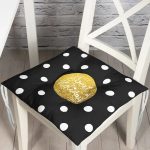 - P3370-Gorsel - Realhomes Siyah Zeminde Sweet Holiday Tasarımlı Dijital Baskılı Pofuduk Sandalye Minderi Realhomes