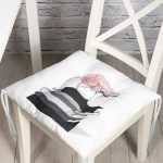 - P3371-Gorsel - Realhomes Gül Kitap ve Kahve Tasarımlı Dijital Baskılı Pofuduk Sandalye Minderi Realhomes