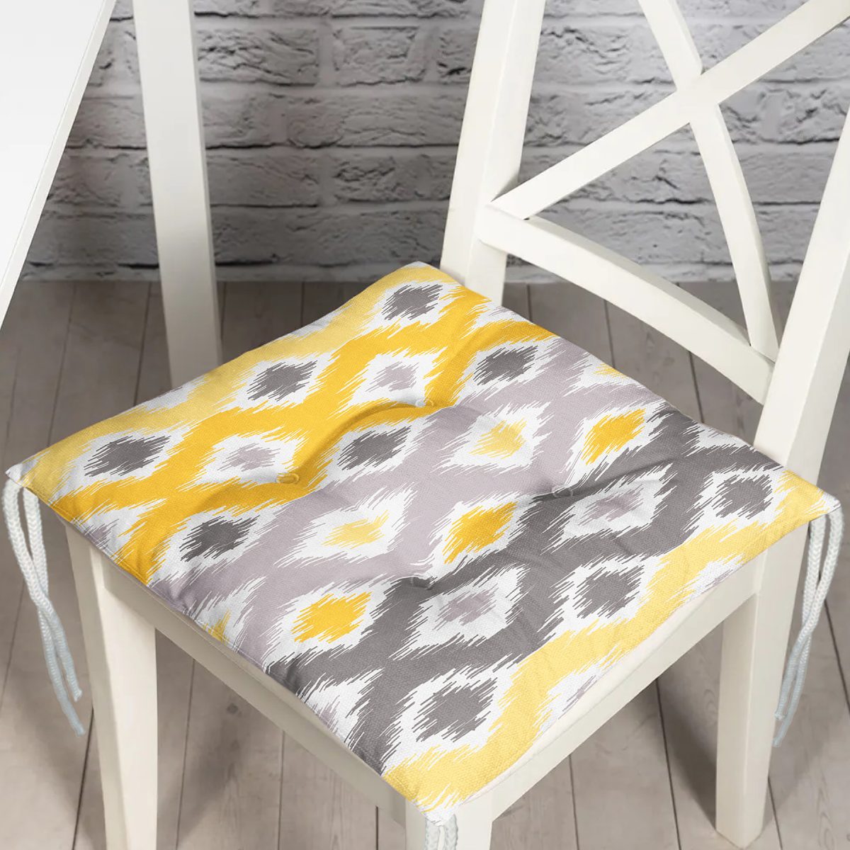 Sarı Gri Zigzag Desenli Modern Tasarımlı Dekoratif Pofuduk Sandalye Minderi Realhomes