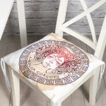 - P5008-Gorsel - Realhomes Medusa Gorgon Özel Tasarım Dijital Baskılı Pofuduk Sandalye Minderi Realhomes