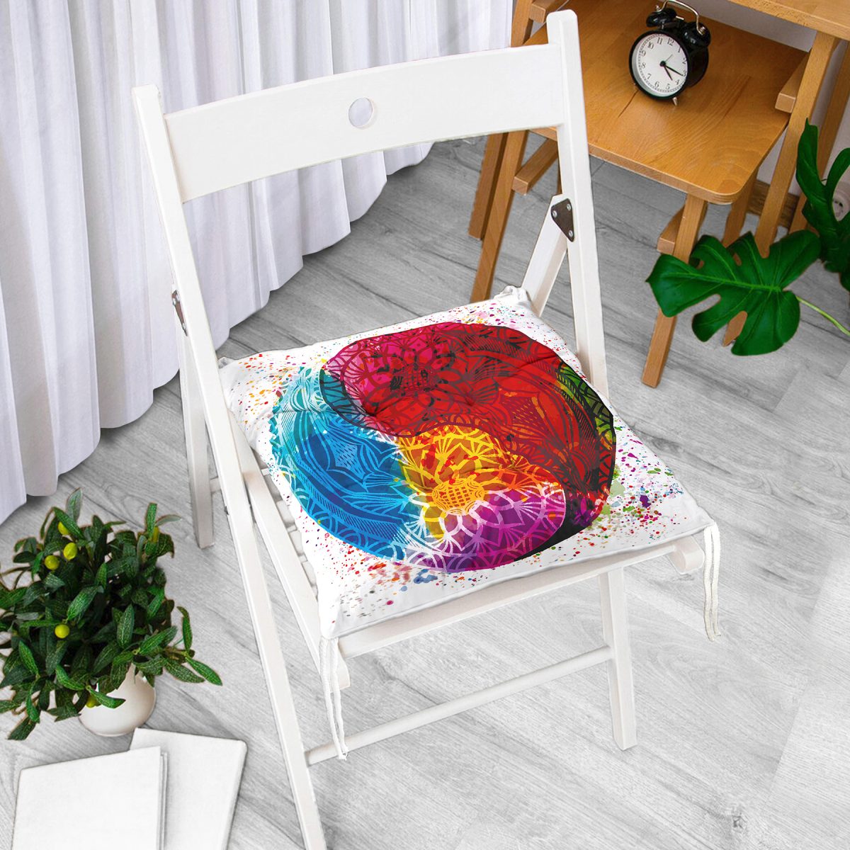 Renkli Uzak Doğu Denge İkonlu Dijital Baskılı Dekoratif Pofuduk Sandalye Minderi Realhomes