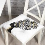 Siyah Beyaz Zenci Kadın Motifli Dekoratif Pofuduk Sandalye Minderi Realhomes