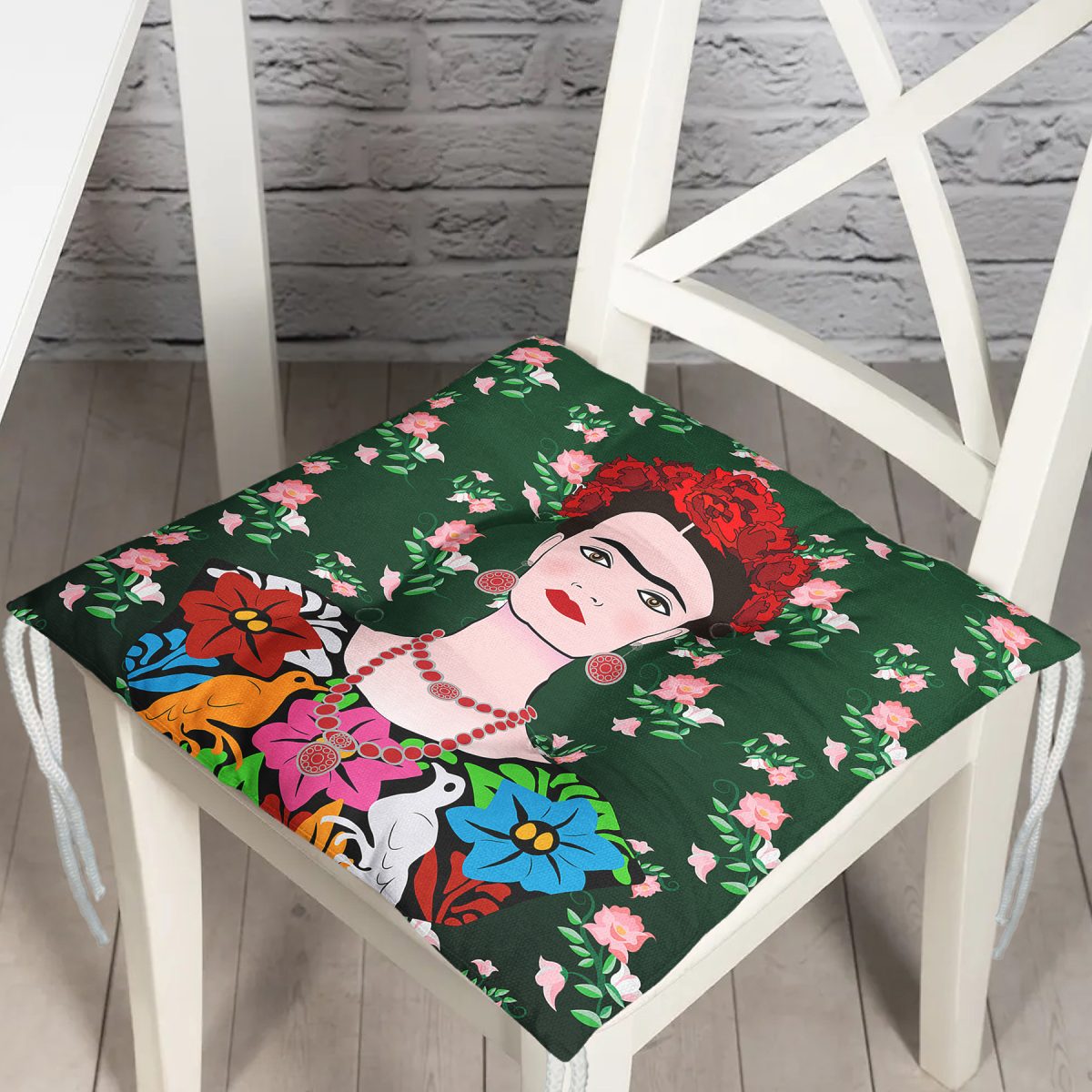 Yeşil Zeminde Frida Kahlo Motifli Özel Tasarım Pofuduk Sandalye Minderi Realhomes