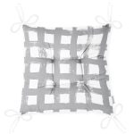 - P5236gri-Gorsel-2 - Realhomes Gri Zeminde Geometrik Kare Motifli Dekoratif Pofuduk Sandalye Minderi Realhomes