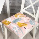 - P5295-Gorsel - Realhomes Pembe Zemin Üzerinde Sulu Boya Gold Ve Mavi Çizimli Dekoratif Pofuduk Sandalye Minderi Realhomes