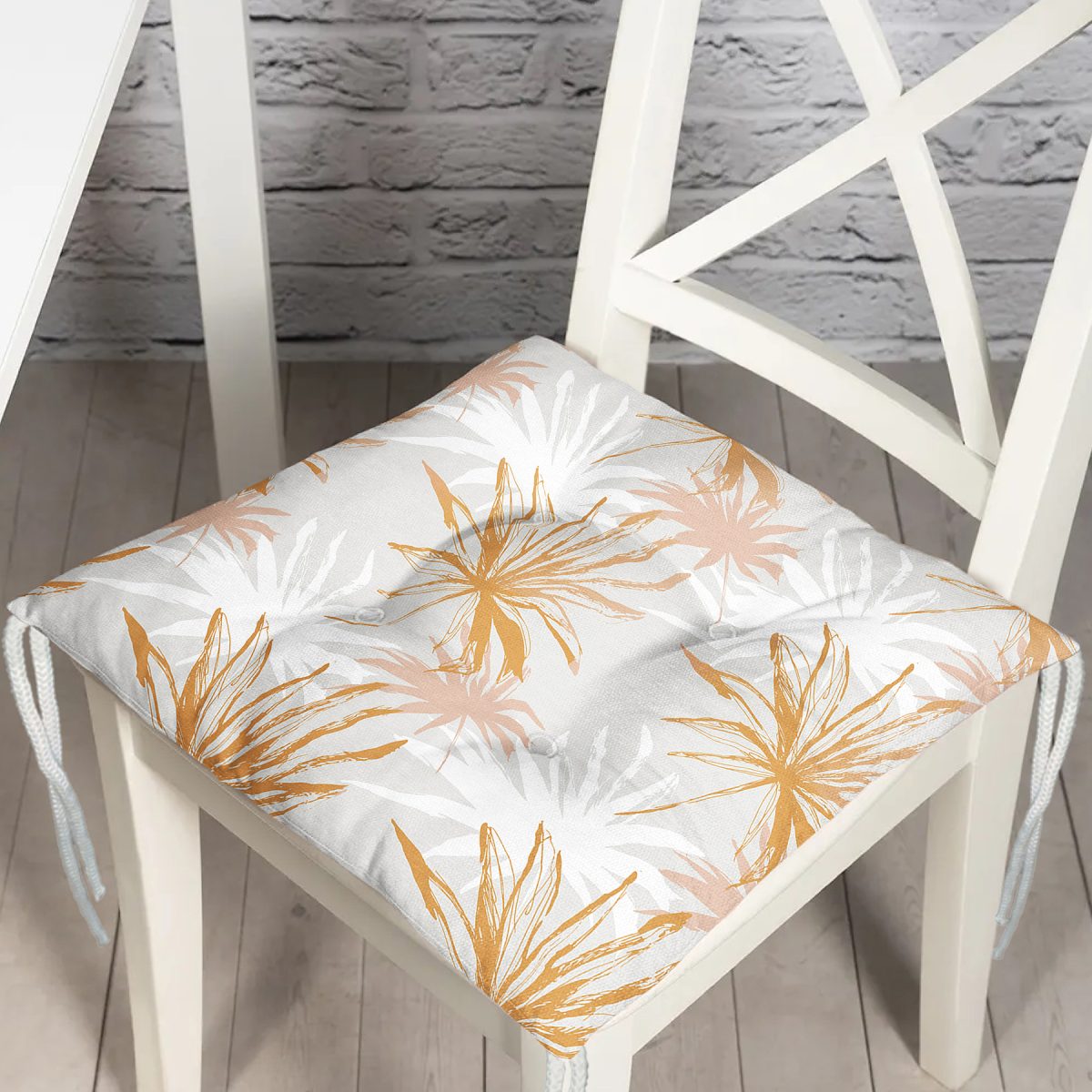 Beyaz Ve Gold Yaprak Desenli Özel Tasarım Modern Pofuduk Sandalye Minderi Realhomes