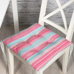 - P5384-Gorsel - Realhomes Pembe Mavi Düz Çizgiler Özel Tasarım Pofuduk Sandalye Minderi Realhomes