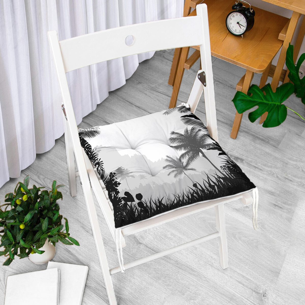 Doğa Temalı Palmiye Ağaç Desenli Pofuduk Sandalye Minderi Realhomes