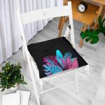 - P5519-Gorsel-1 - Realhomes  Siyah Zeminli Tropik Yapraklı Özel Tasarım Moderen Pofuduk Sandalye Minderi Realhomes