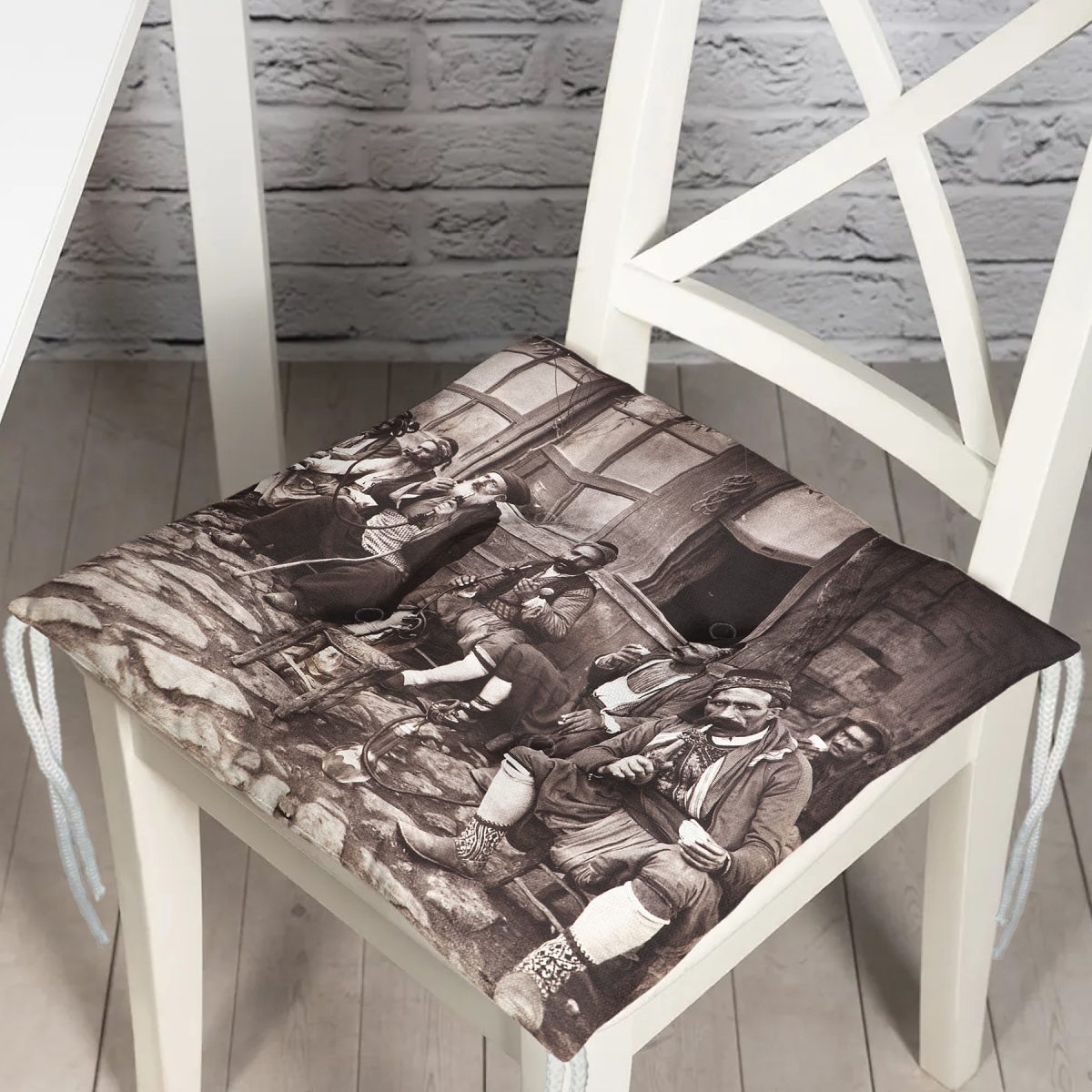 Osmanlı Temalı Dekoratif Modern Pofuduk Sandalye Minderi Realhomes
