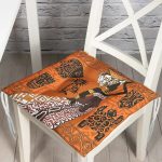 - P5806-Gorsel - Realhomes  Çanaklı Arap Kadın Motifli Dekoratif Pofuduk Sandalye Minderi Realhomes