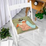 Gri Zeminde Yazı Yazan Japon Kadın Desenli Modern Pofuduk Sandalye Minderi Realhomes