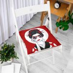 - P5862-Gorsel-1 - Realhomes  Gözlüklü Cool Japon Kadın Desenli Pofuduk Sandalye Minderi Realhomes